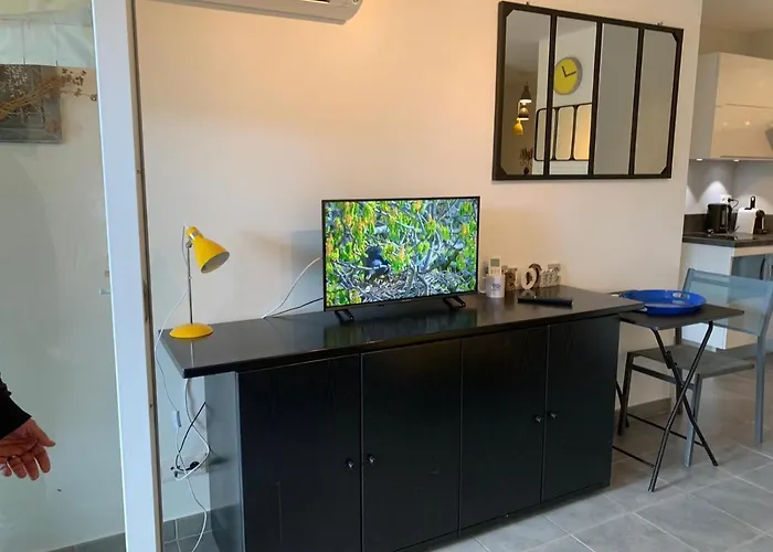 Repos A Rousse L'Ile-Rousse (Corsica)